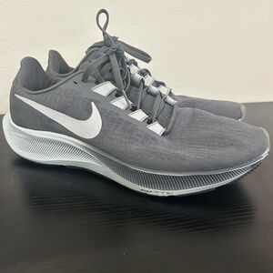 Nike Pegasus 37-Running shoes